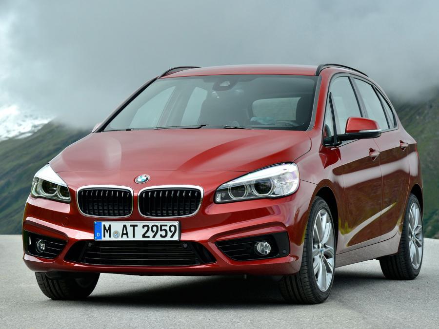 BMW 218d Active Tourer 2014 года  (фото 15 из 30)